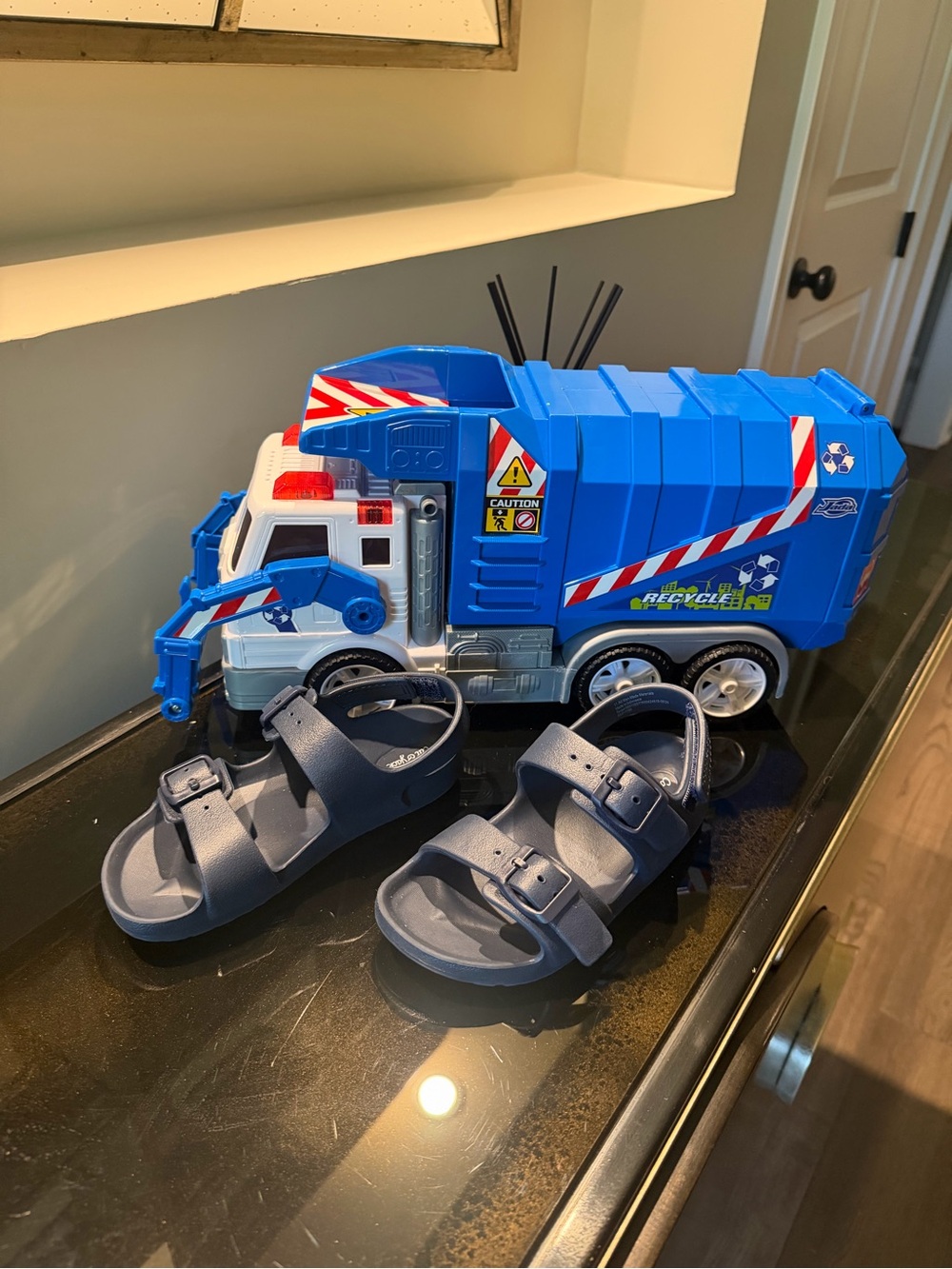 Cat & Jack Navy Blue Kids Buckle Sandals